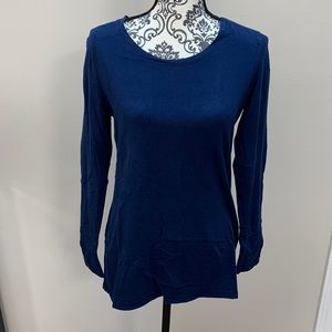 Navy blue long sleeve shirt size M